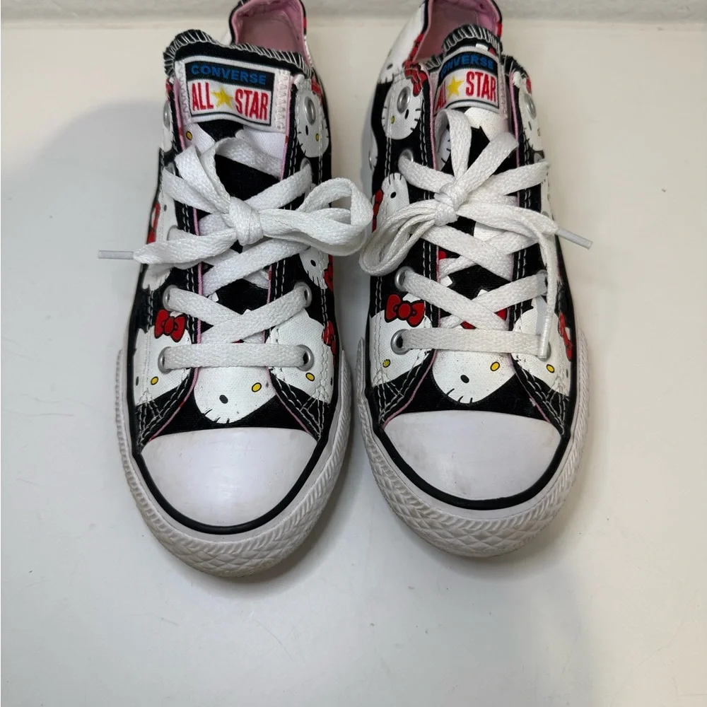Converse x Hello Kitty Chuck Taylor All Star Canvas Ox Low Top Sneaker Black 3